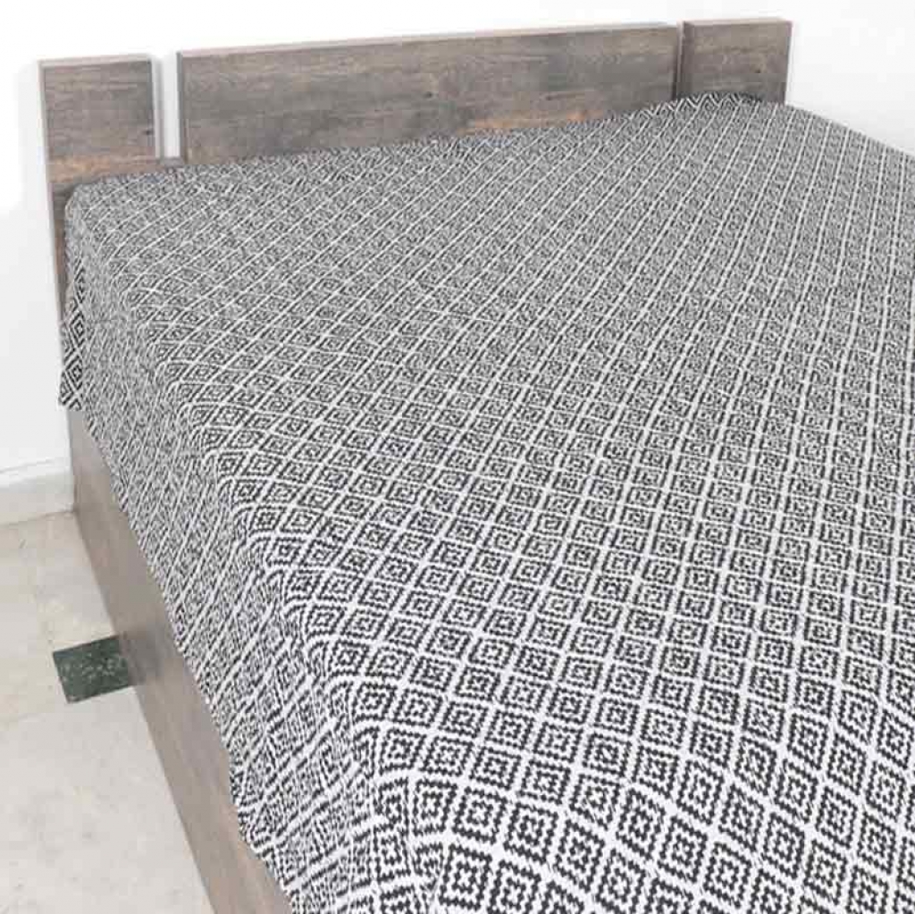 COTTON HAND BLOCK ALL OVER PRINT KANTHA BED COVER FOR ALL-SEASON