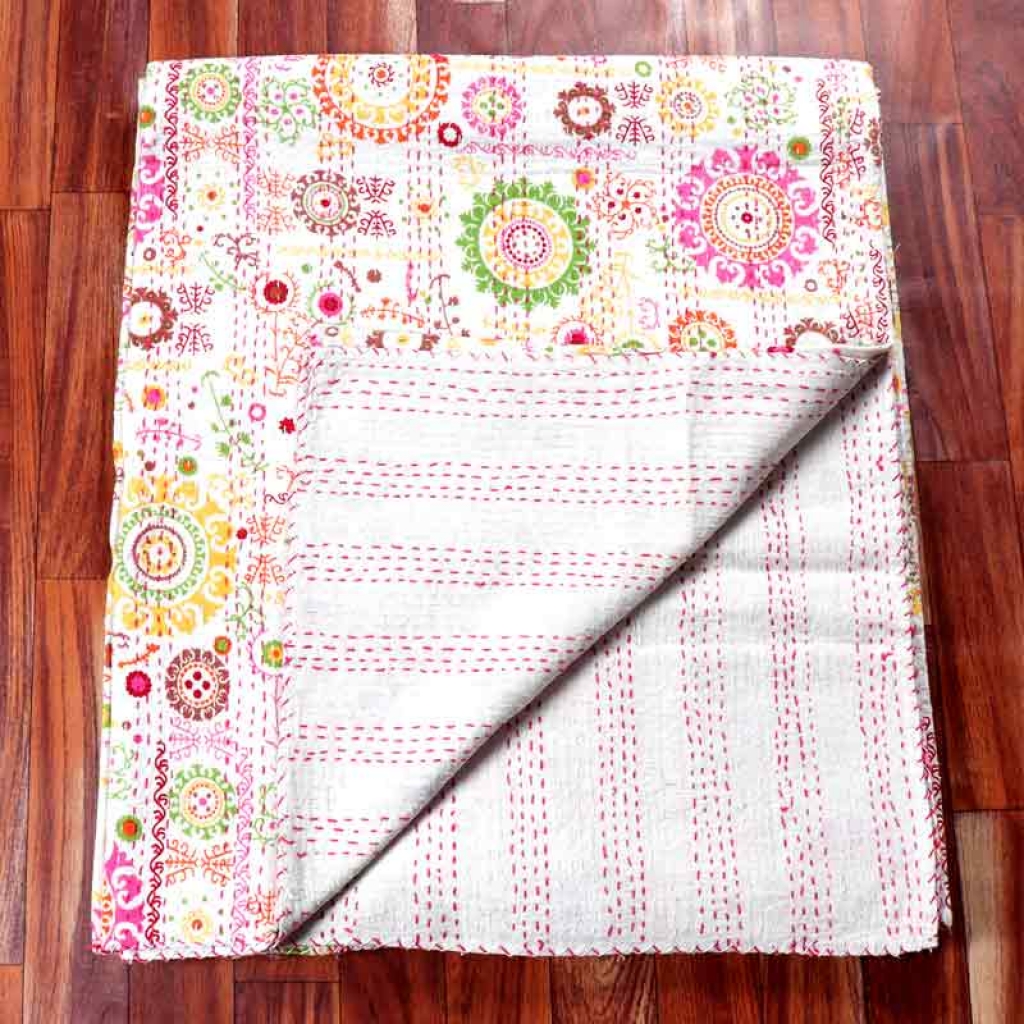 COTTON DISCHARGE PRINT KANTHA BED COVER FOR ALL-SEASON