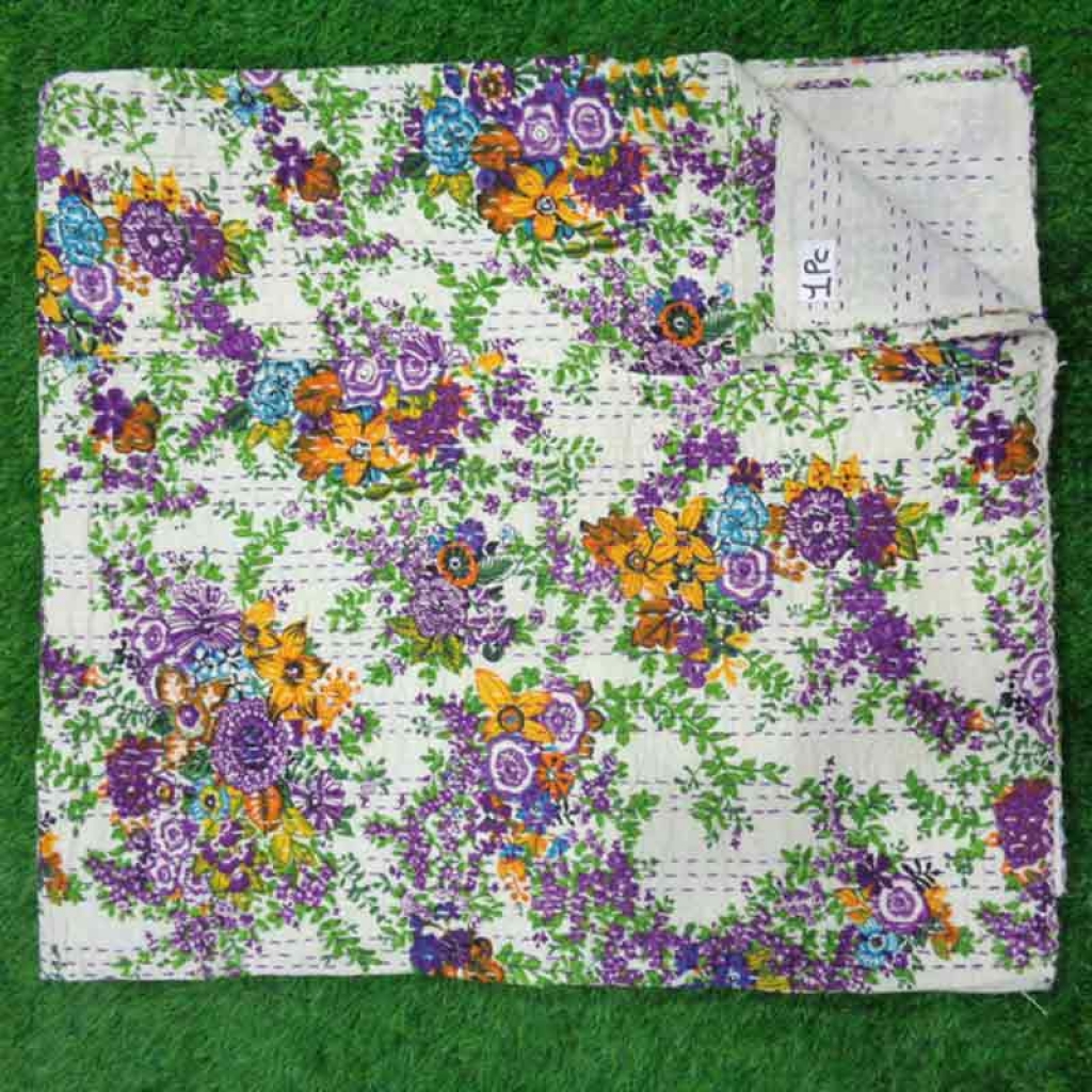 COTTON SCREEN PRINT ALL OVER FLORAL DESIGN KANTHA BED COVER FOR ALL-SEASON