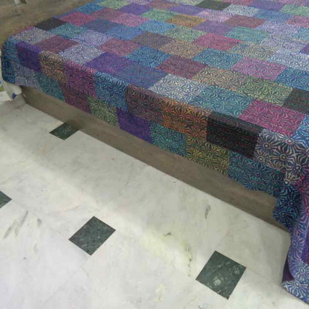 COTTON DABU PATCH PRINT KANTHA BED COVER FOR ALL-SEASON