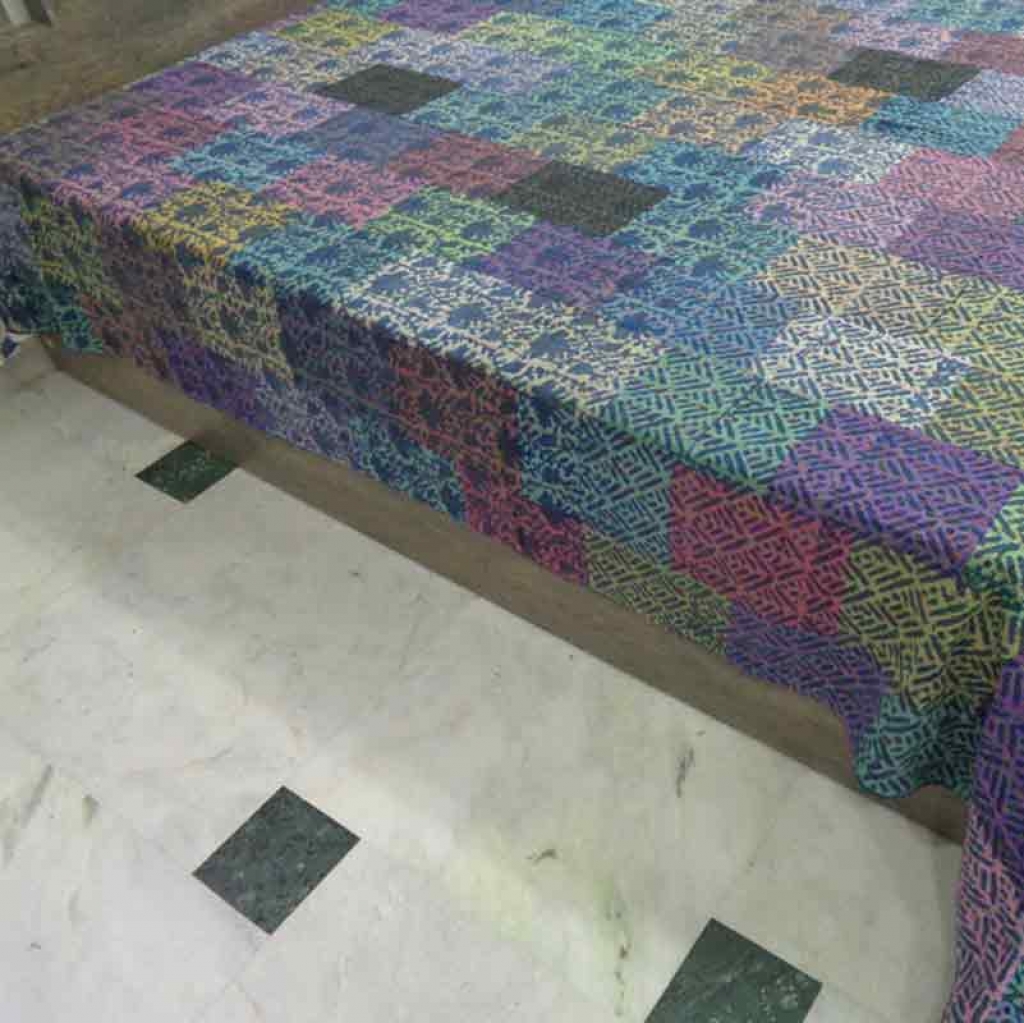 COTTON DABU PATCH PRINT KANTHA BED COVER FOR ALL-SEASON