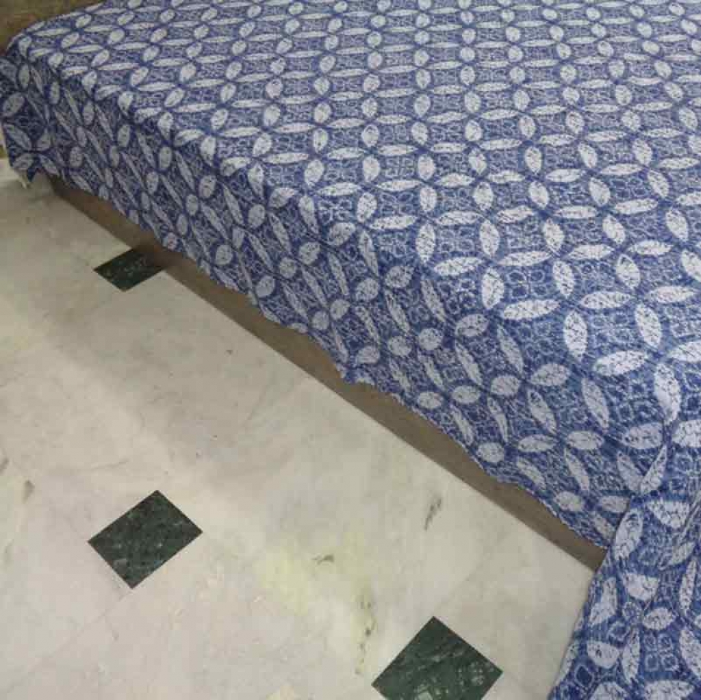 COTTON INDIGO ALL OVER PRINT KANTHA BED COVER FOR ALL-SEASON