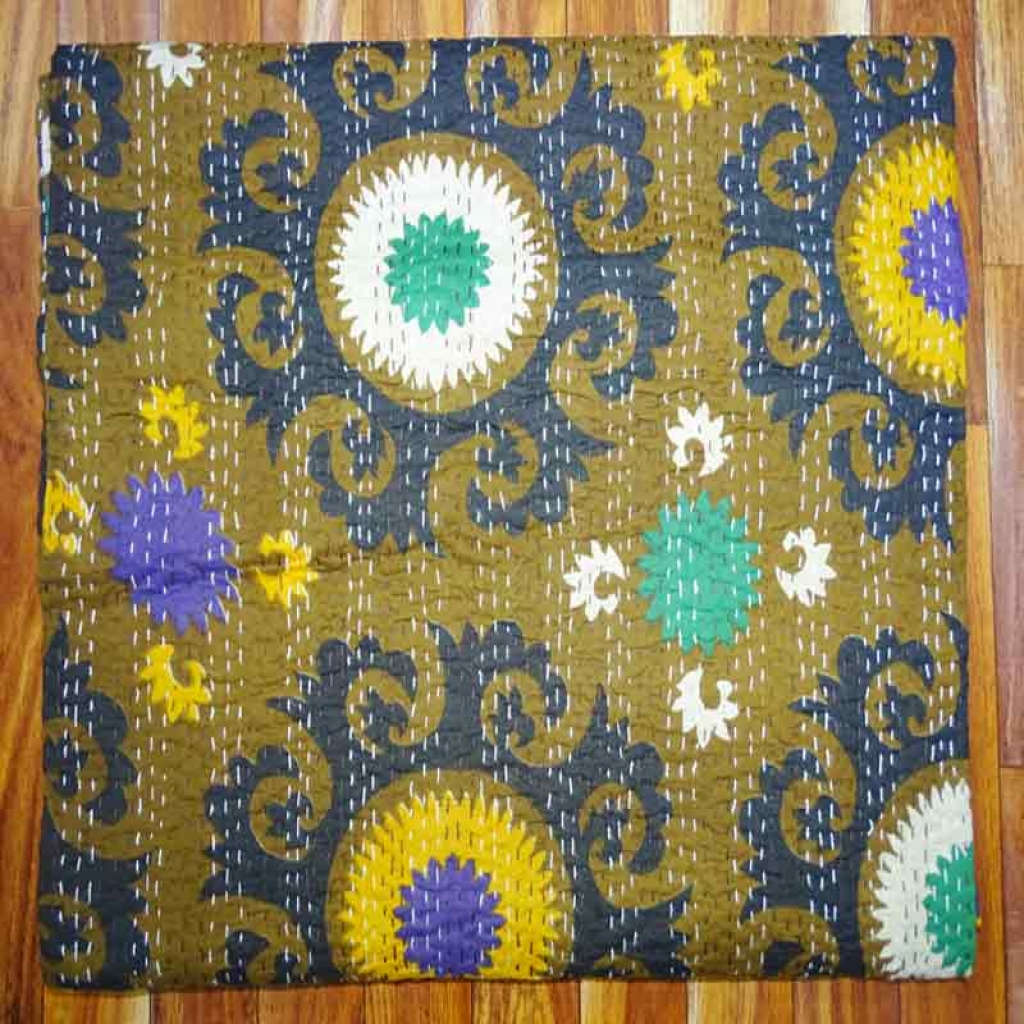 COTTON DISCHARGE PRINT KANTHA BED COVER FOR ALL-SEASON