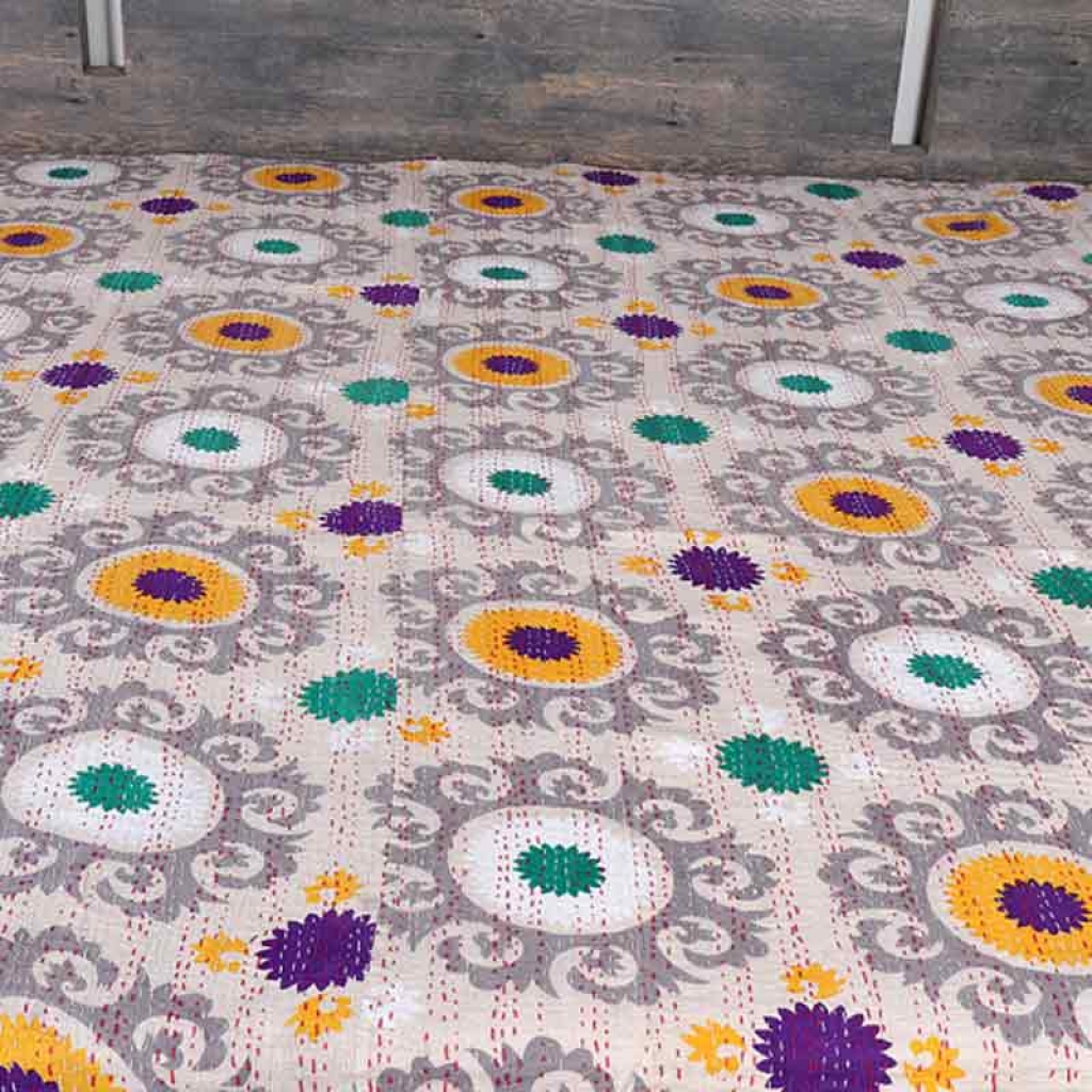 COTTON DISCHARGE PRINT KANTHA BED COVER FOR ALL-SEASON