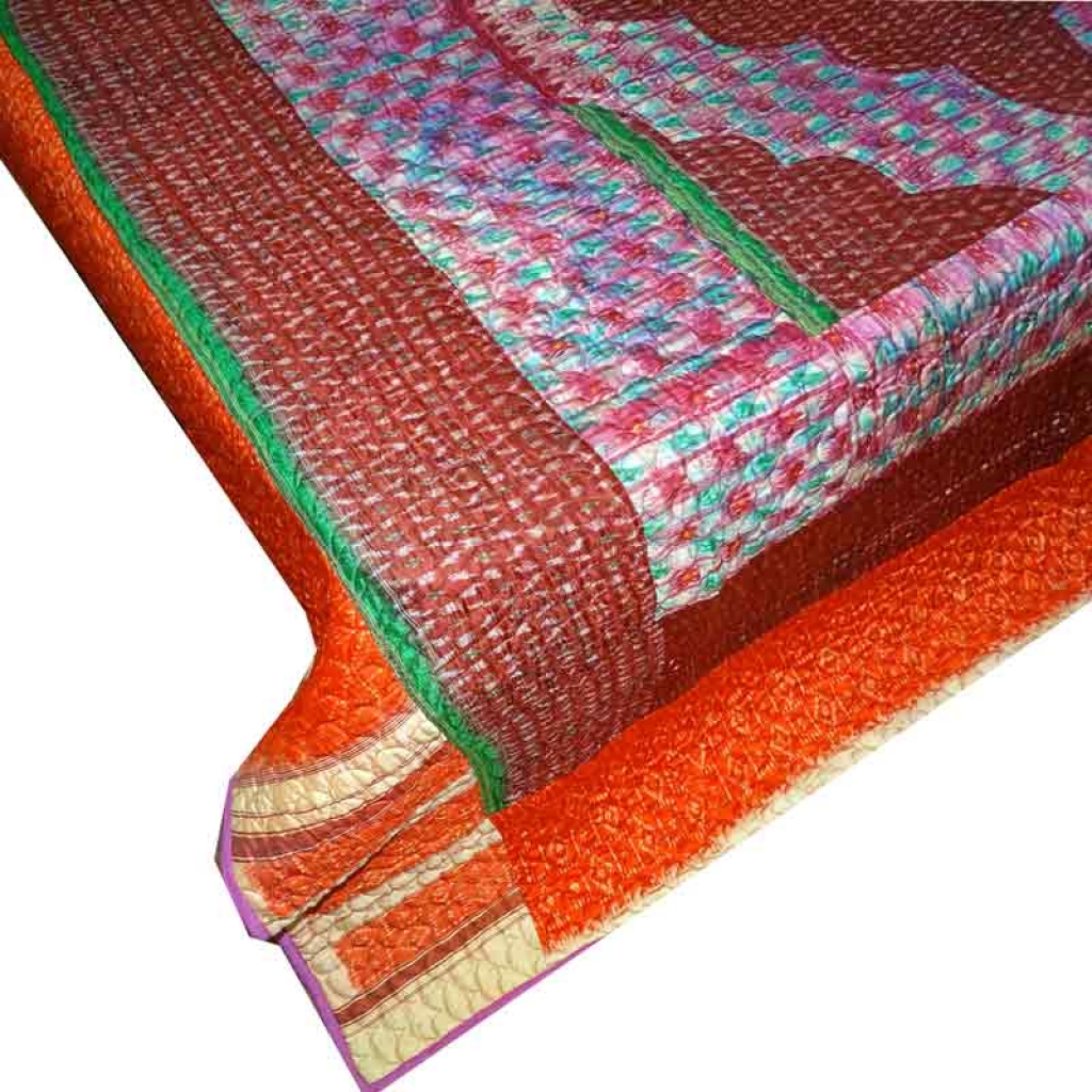 COTTON ALL OVER PRINTED BED QUILTS FOR DECOR HOME