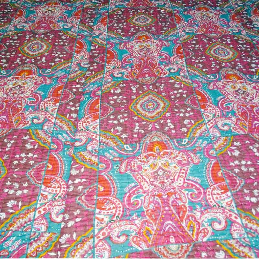 COTTON ALL OVER PRINTED BED QUILTS FOR DECOR HOME