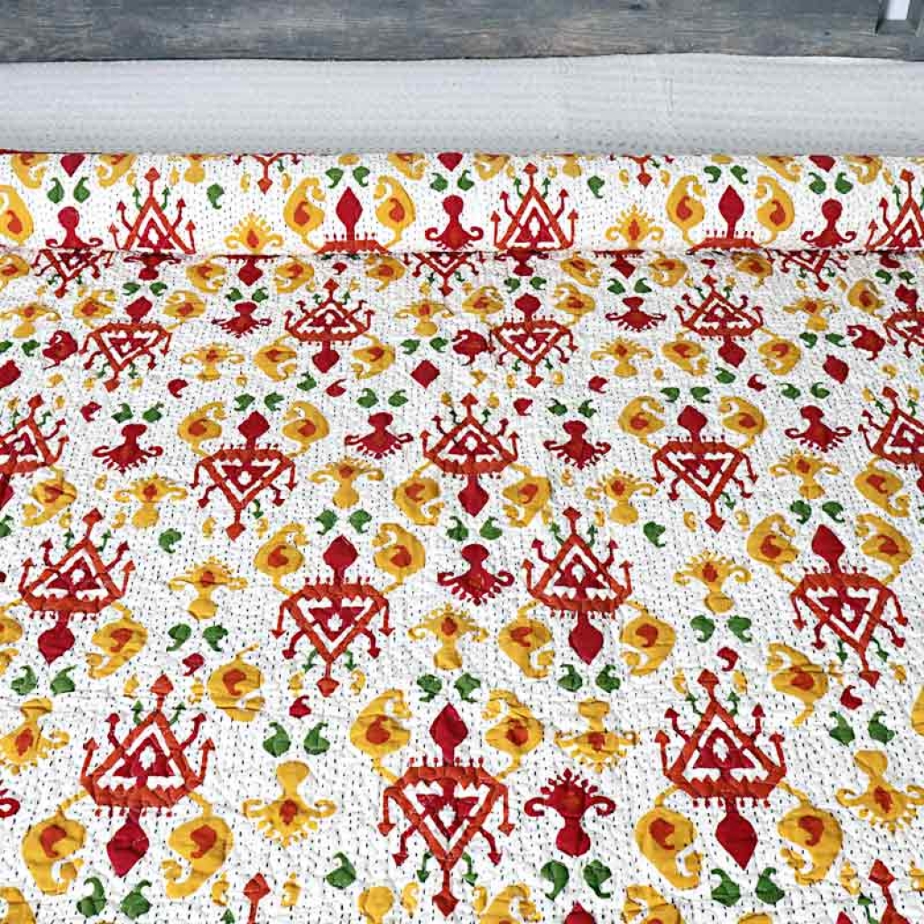 COTTON ALL OVER PRINTED BED QUILTS FOR DECOR HOME