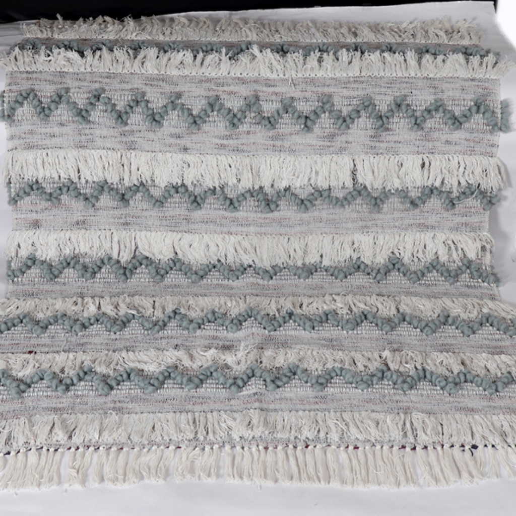 COTTON EMBROIDERY FANCY THROW