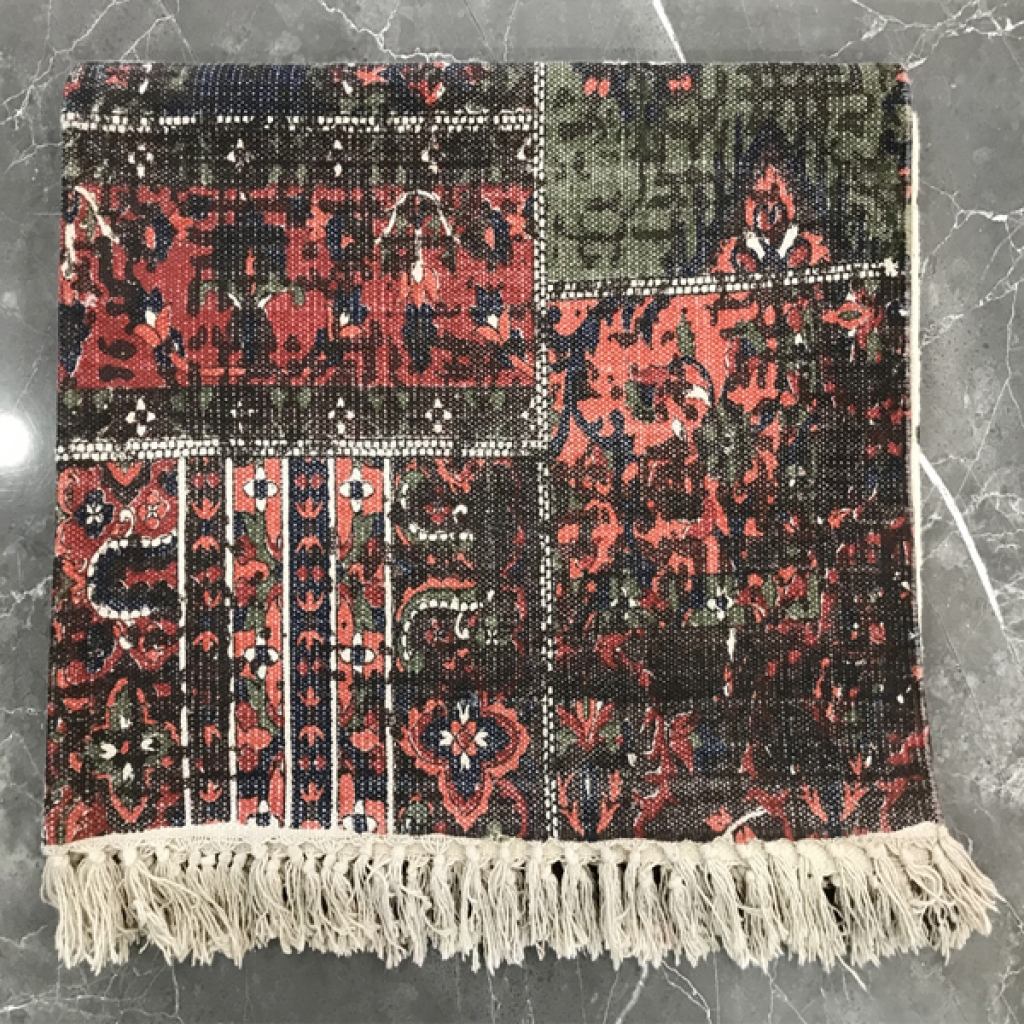 SCREEN PRINTED RUG