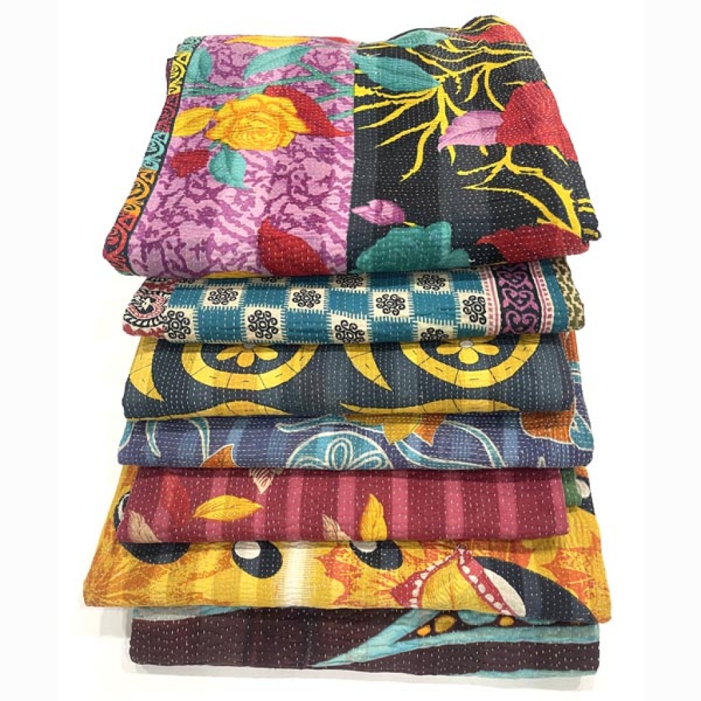 VINTAGE KANTHA GUDRI FLORAL PRINT