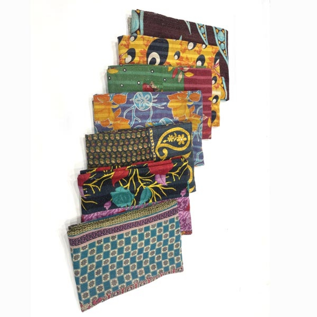 VINTAGE KANTHA GUDRI FLORAL PRINT