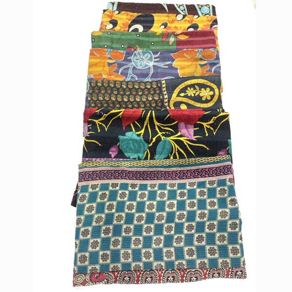 VINTAGE KANTHA GUDRI FLORAL PRINT