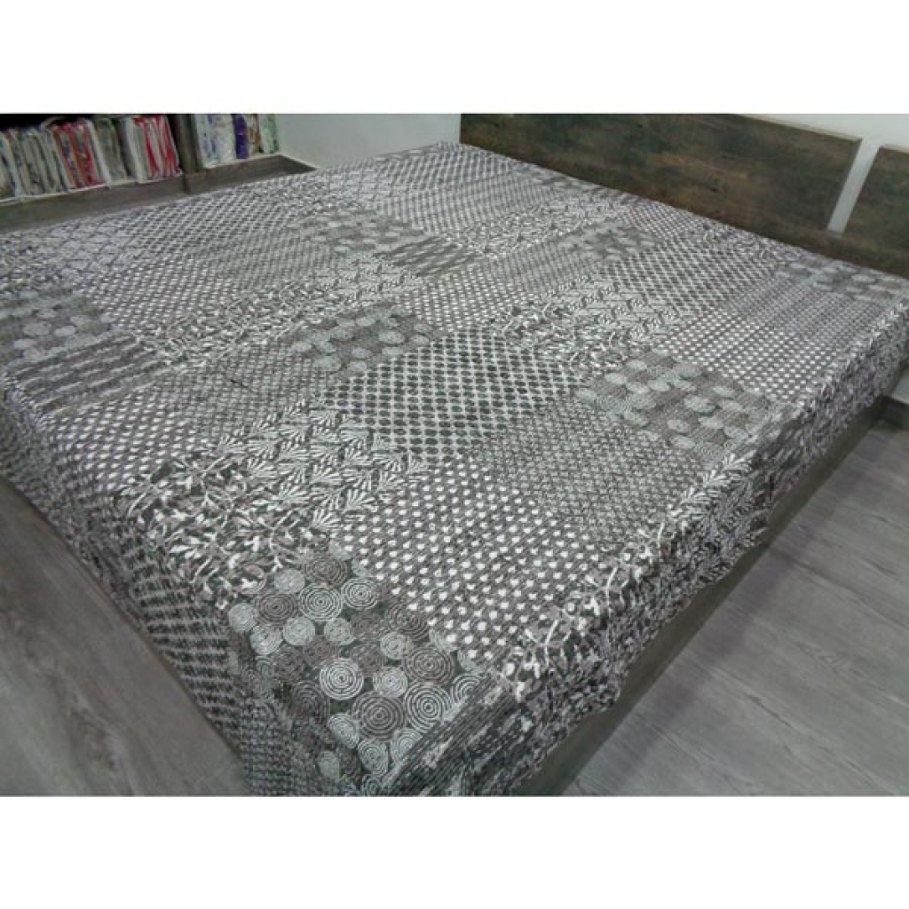 Handmade Cotton Kantha Bed Cover