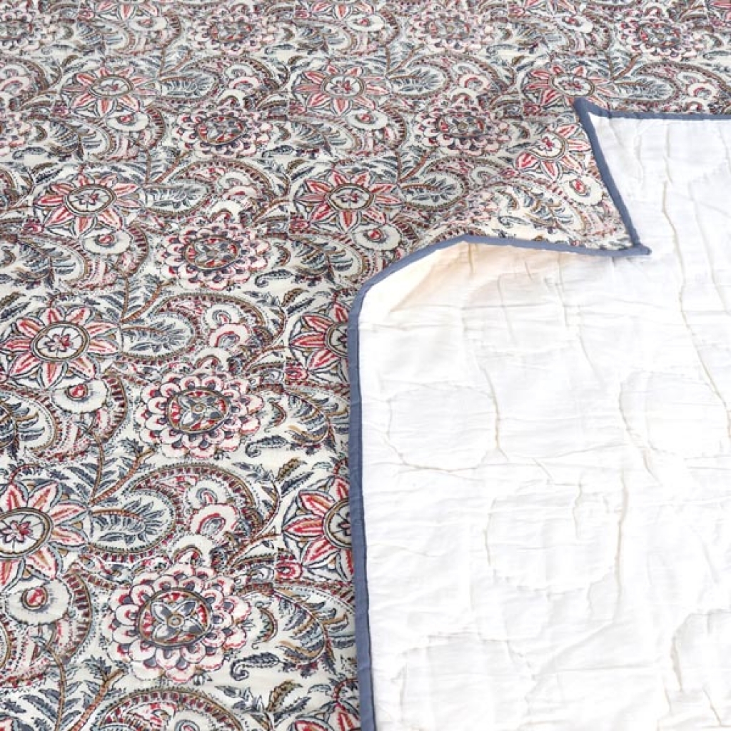 HANDMADE INDIAN PURE COTTON DESIGNER QUILTED