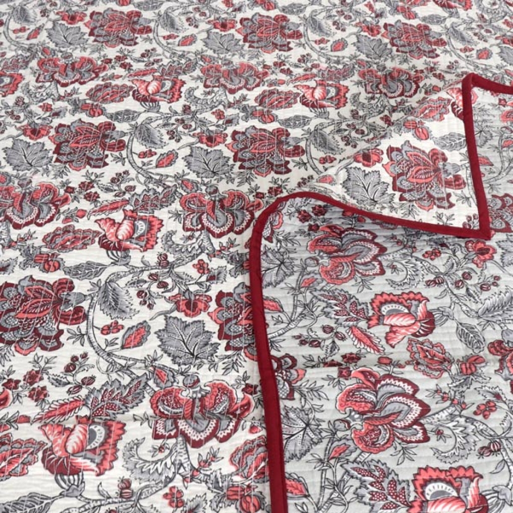 HANDMADE INDIAN PURE COTTON DESIGNER QUILTED