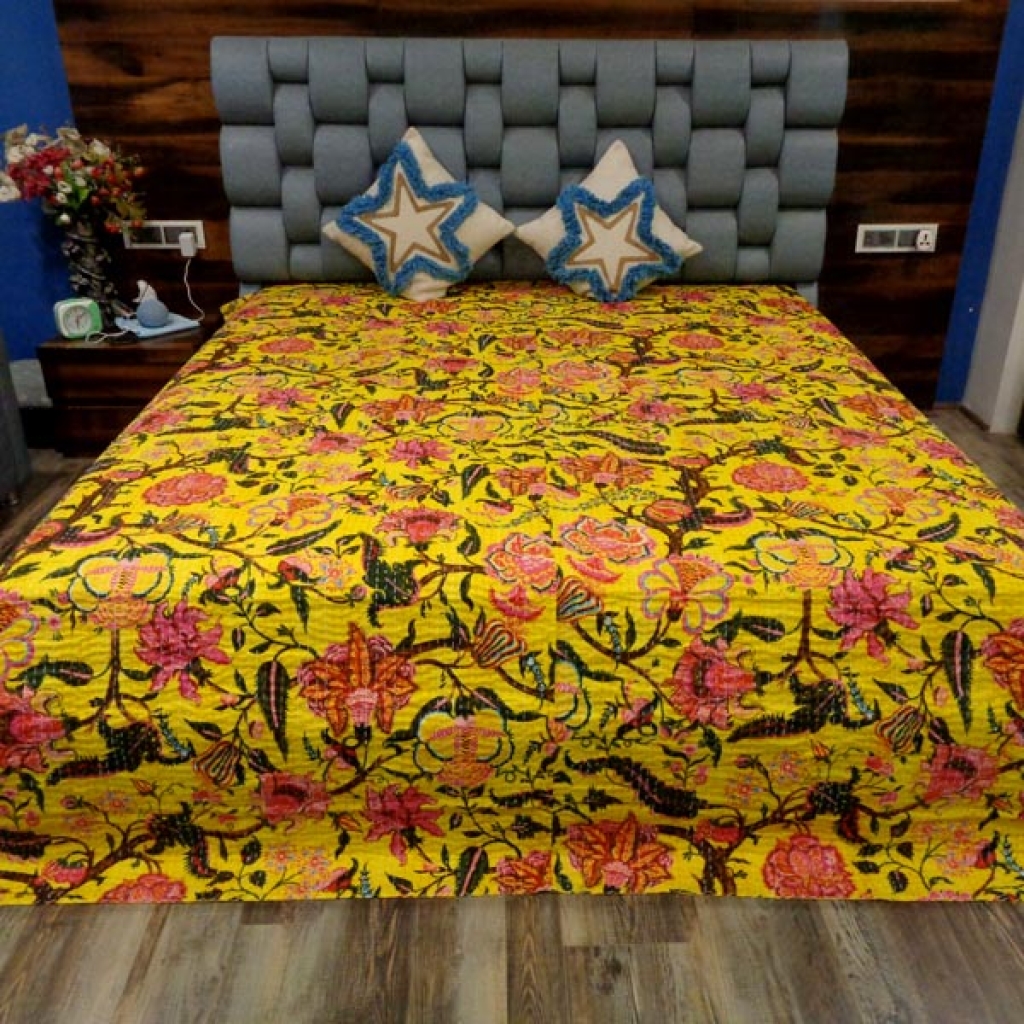 COTTON KANTHA BEDCOVER FLOWER PRINTED