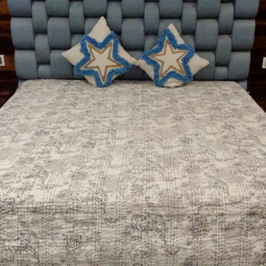 INDIAN HANDMADE COTTON KANTHA BEDCOVER