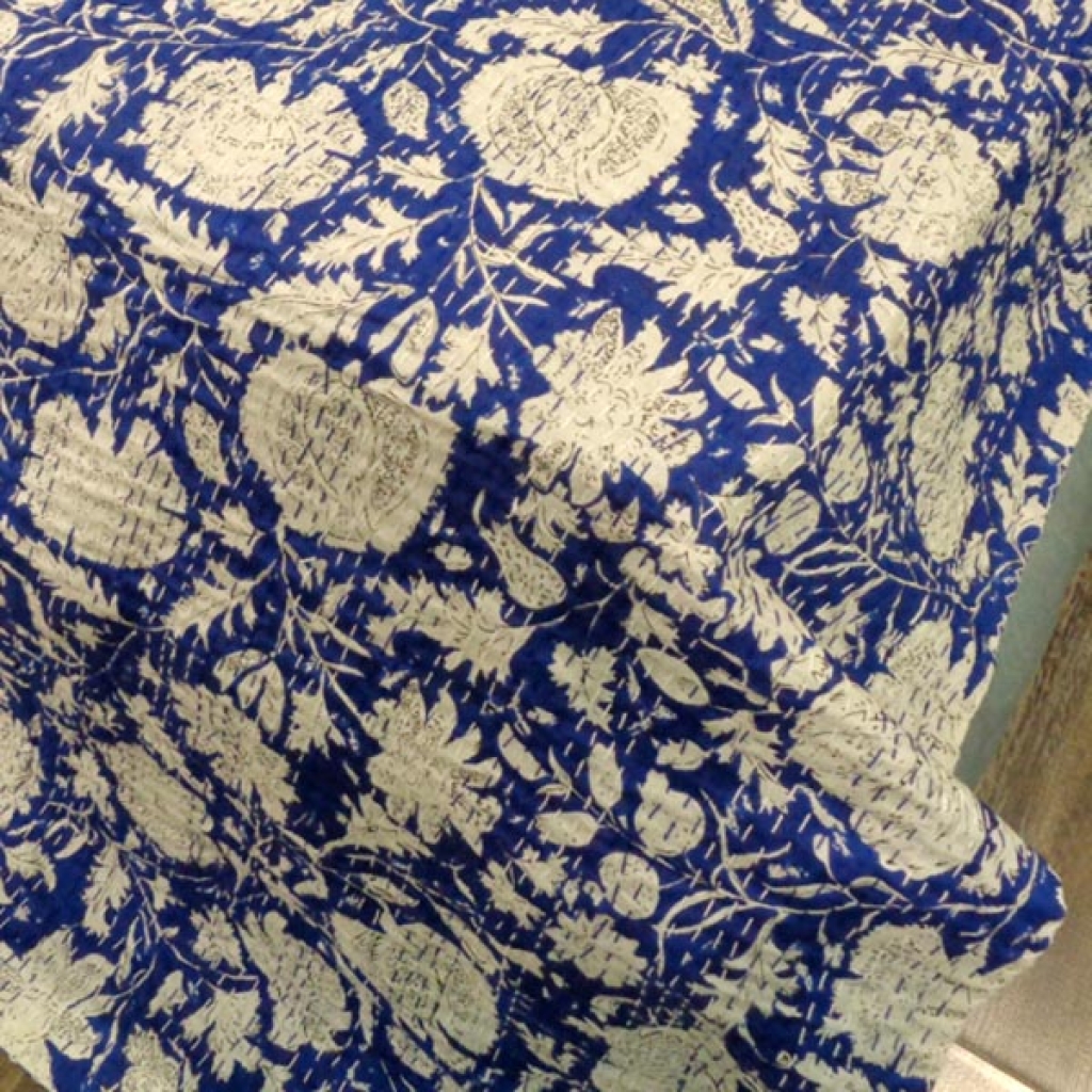 DESIGNER FLORAL PRINTED KANTHA BED COVER
