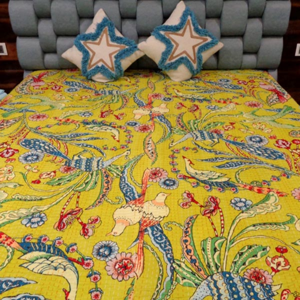 ANTIQUE BIRDS PRINTED COTTON KANTHA BED COVER
