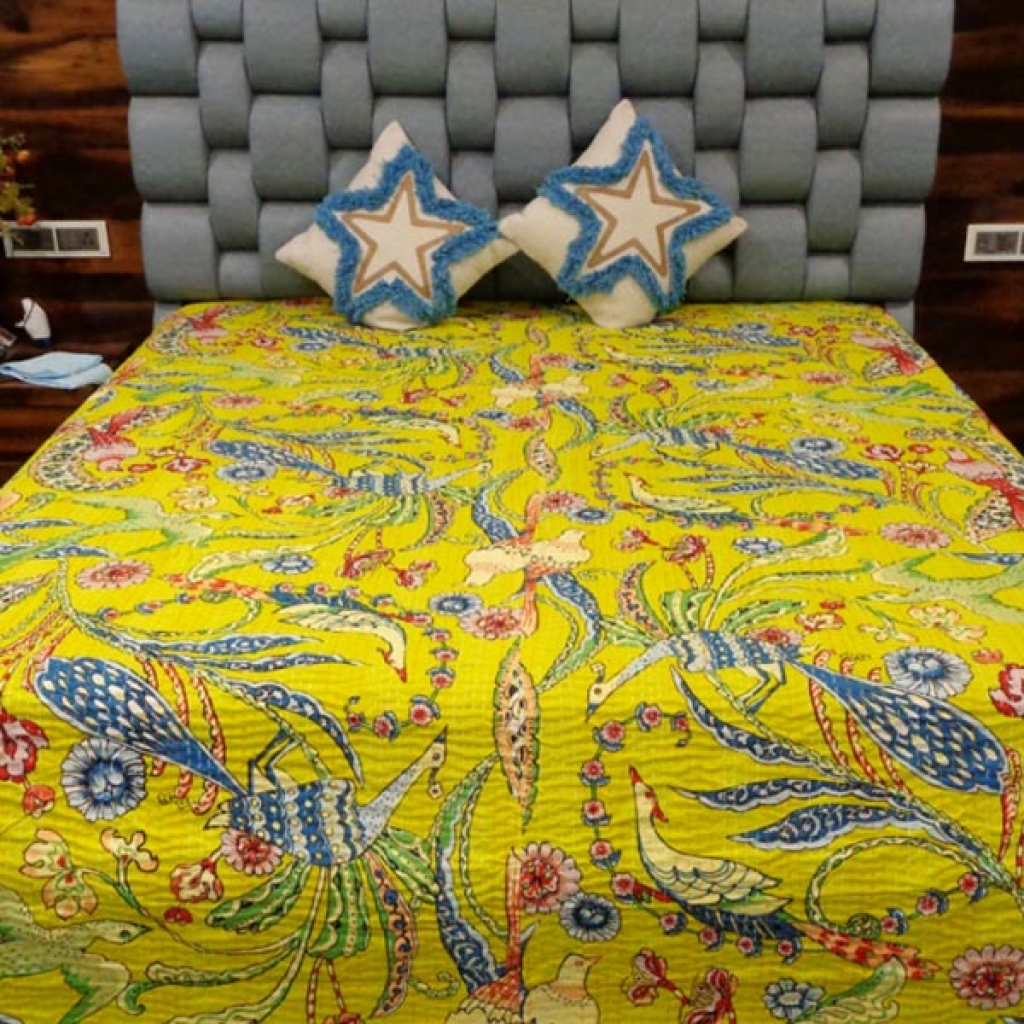 ANTIQUE BIRDS PRINTED COTTON KANTHA BED COVER