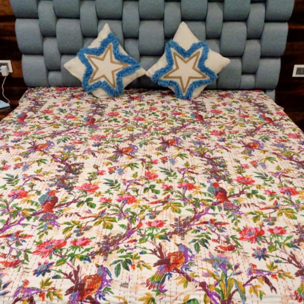 FLORAL DESIGNER PRINTED KANTHA BED COVER