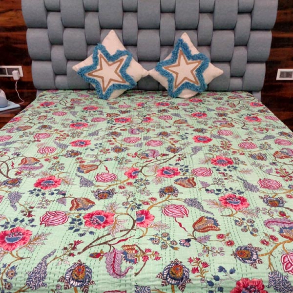 INDIAN COTTON FLOWER PRINTED KANTHA BEDCOVER