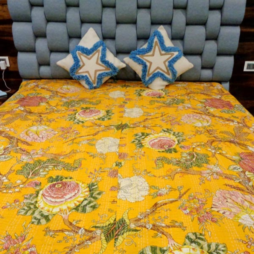 DISCHARGE FLORAL PRINTED KANTHA BED COVER