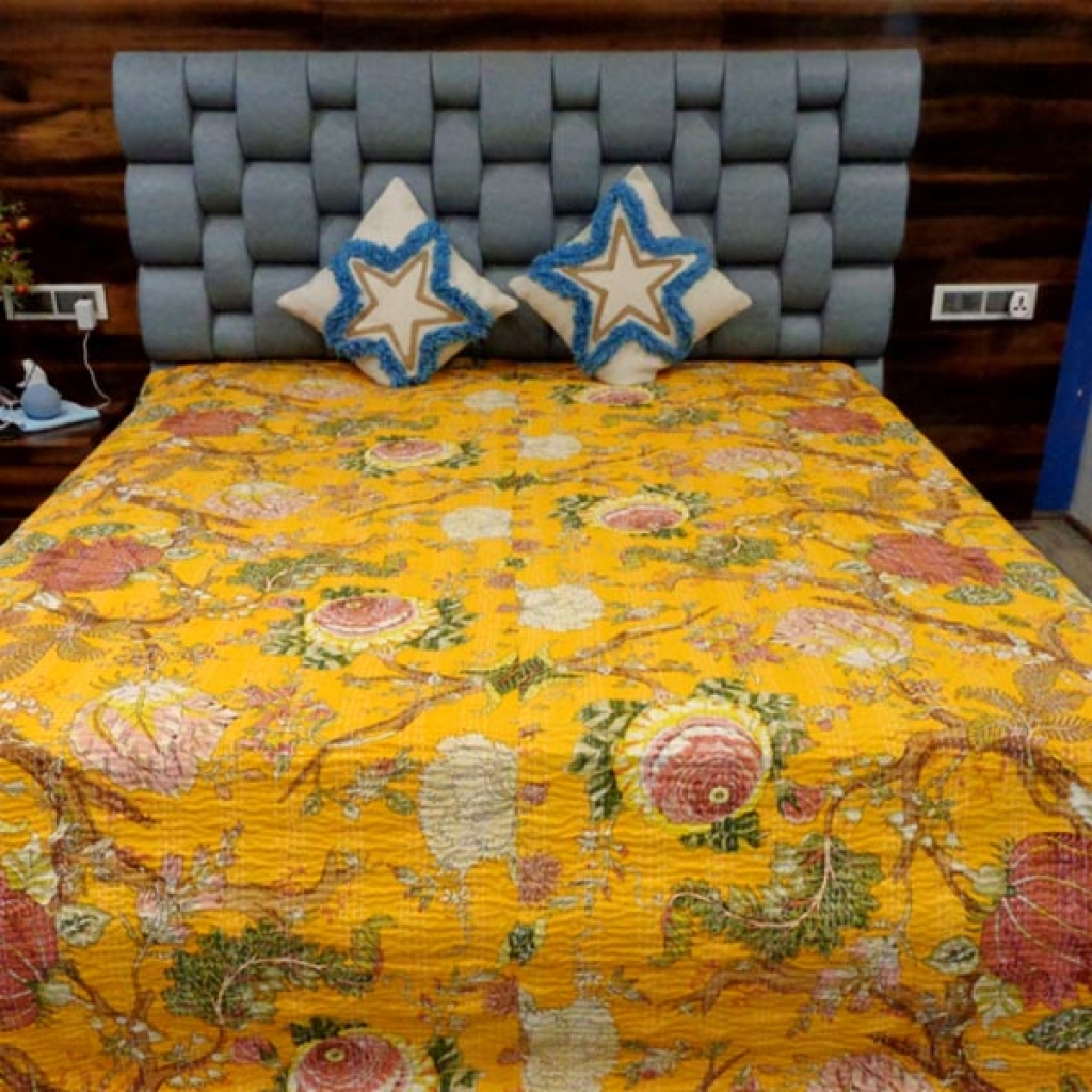 DISCHARGE FLORAL PRINTED KANTHA BED COVER