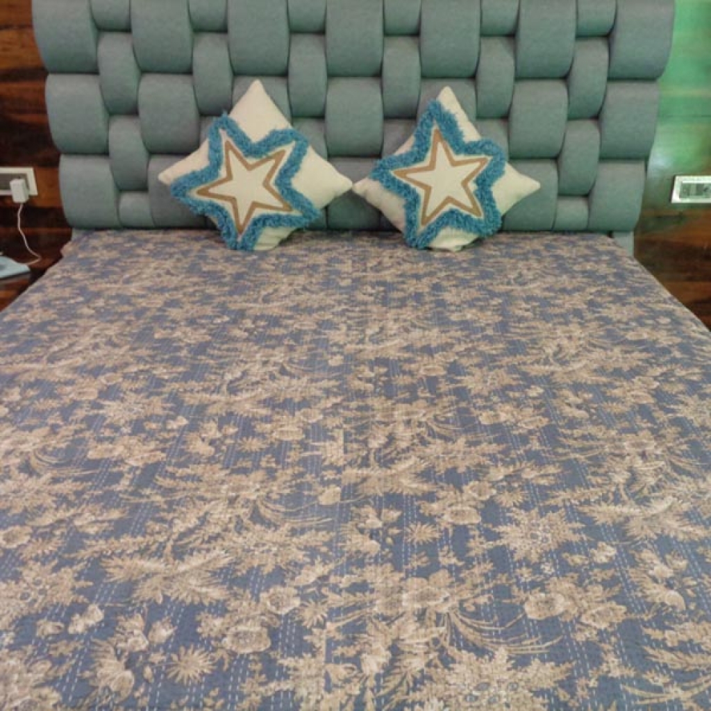 DESIGNER HANDMADE COTTON FLORAL PRINTED KANTHA BEDCOVER