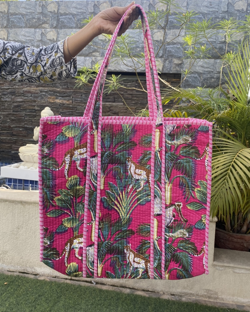 COTTON QUILTED TOTE BAGS
