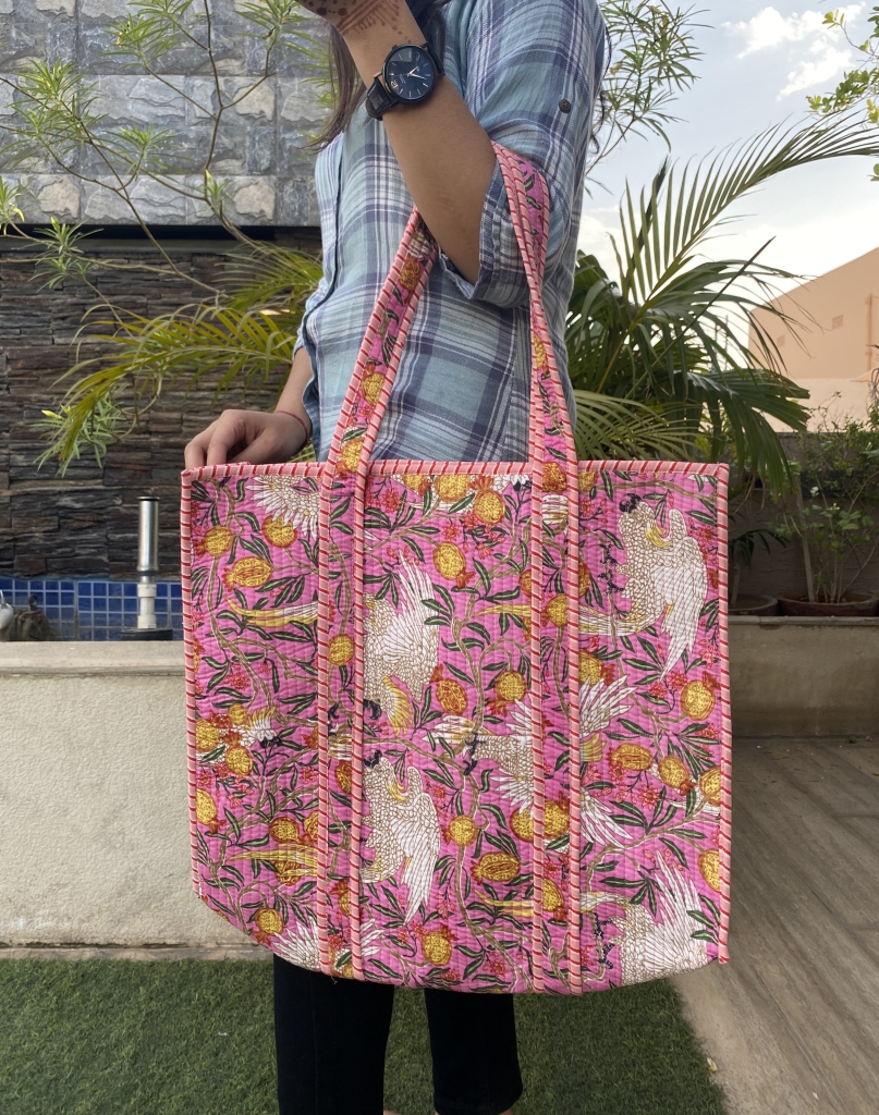 COTTON QUILTED TOTE BAGS