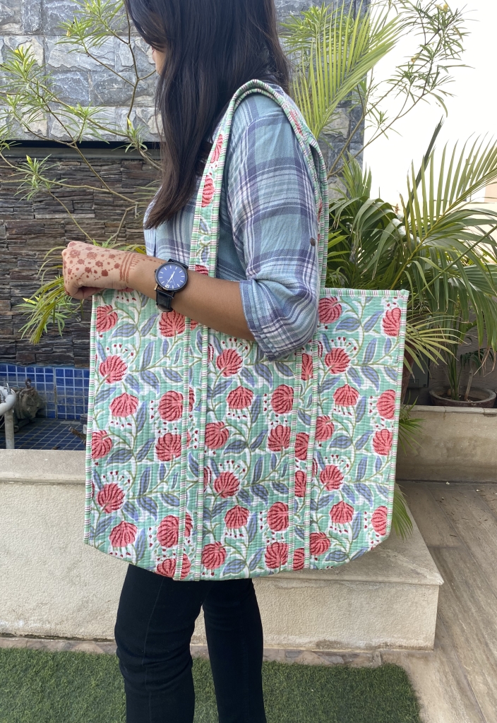 COTTON QUILTED TOTE BAGS