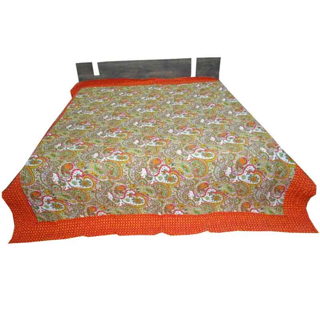 COTTON ALL OVER PRINTED BED QUILTS FOR DECOR HOME